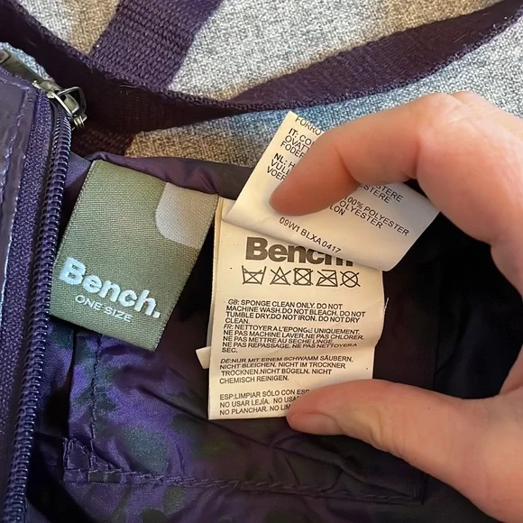 Y2K Purple Bench Purse - Picture 7 of 13